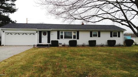 58484 E Pleasant View Ct, Three Rivers, MI 49093 photo 1