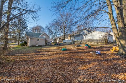 616 Hambrook St, Belding, MI 48809 photo 26