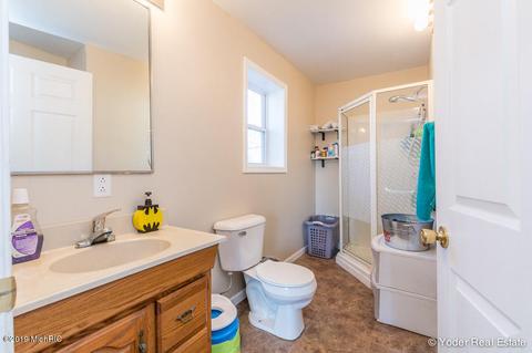 616 Hambrook St, Belding, MI 48809 photo 18