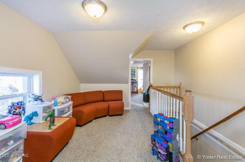 616 Hambrook St, Belding, MI 48809 photo 19