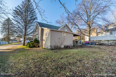 616 Hambrook St, Belding, MI 48809 photo 25