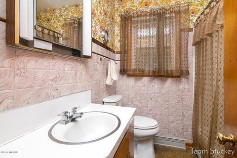 408 Ranney St, Belding, MI 48809 photo 14