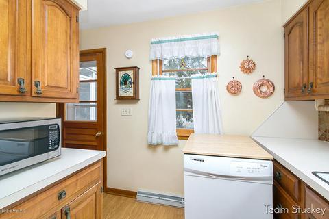 408 Ranney St, Belding, MI 48809 photo 9