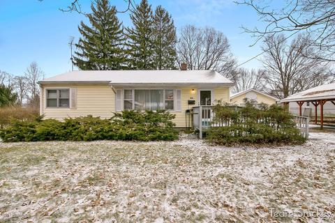 408 Ranney St, Belding, MI 48809 photo 1