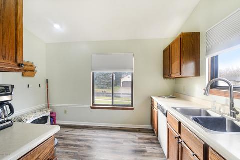 434 Corral Path, Lansing, MI 48917 photo 6