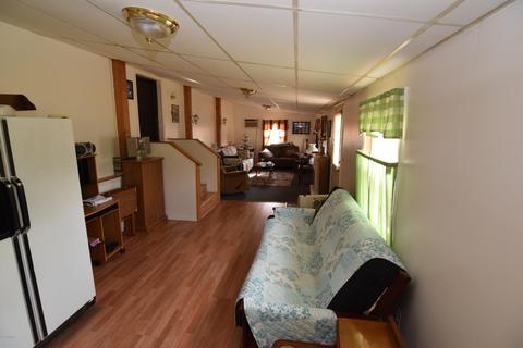 9242 Cox Dr, Reading, MI 49274 photo 7