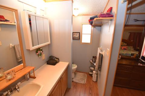 9242 Cox Dr, Reading, MI 49274 photo 22