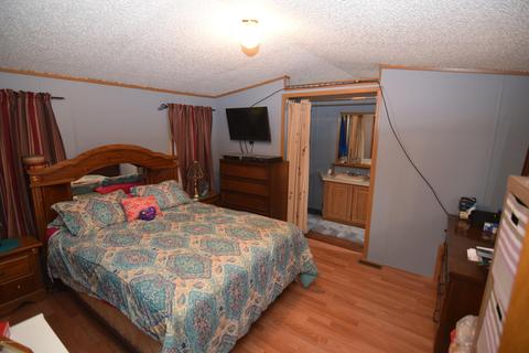 9242 Cox Dr, Reading, MI 49274 photo 19
