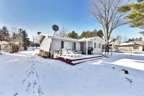 5468 Timberbend Rd, Sears, MI 49679 photo 5