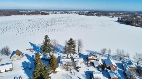 5468 Timberbend Rd, Sears, MI 49679 photo 2