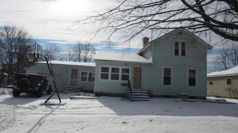 460 Grove St, Constantine, MI 49042 photo 1