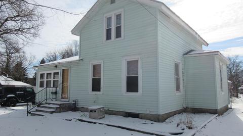 460 Grove St, Constantine, MI 49042 photo 3
