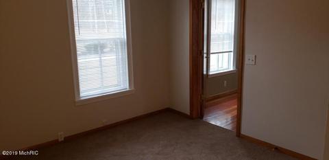 701 E Main St, Ionia, MI 48846 photo 24
