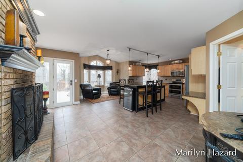 607 Bailey Meadows Dr NE, Ada, MI 49301 photo 4