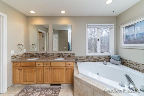 607 Bailey Meadows Dr NE, Ada, MI 49301 photo 29