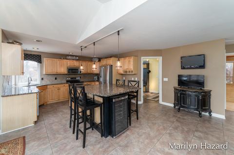 607 Bailey Meadows Dr NE, Ada, MI 49301 photo 7
