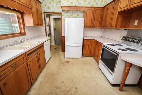 700 Pine St, Three Rivers, MI 49093 photo 9