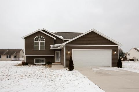 1008 Eley St, Otsego, MI 49078 photo 2