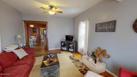 715 E Michigan Ave, Marshall, MI 49068 photo 13