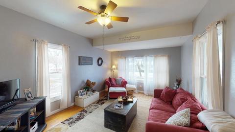 715 E Michigan Ave, Marshall, MI 49068 photo 8