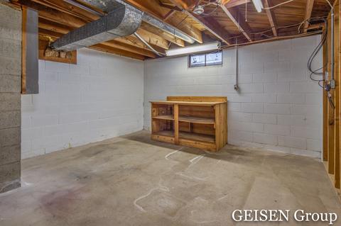 1004 S Broas St, Belding, MI 48809 photo 18