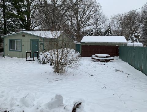 5622 Gilpin St, Pullman, MI 49450 photo 3