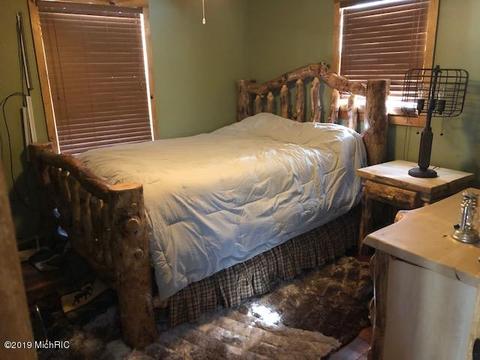 594 W 40th St, Baldwin, MI 49304 photo 13