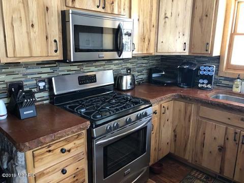 594 W 40th St, Baldwin, MI 49304 photo 33