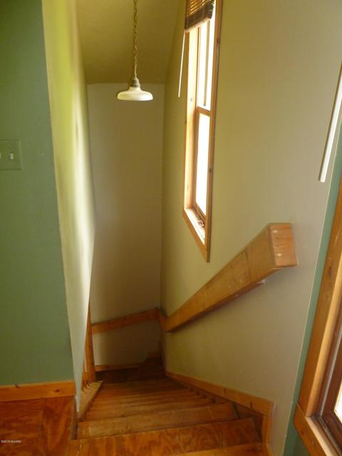 11 Maple St, Three Oaks, MI 49128 photo 25