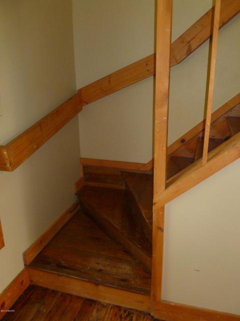 11 Maple St, Three Oaks, MI 49128 photo 24
