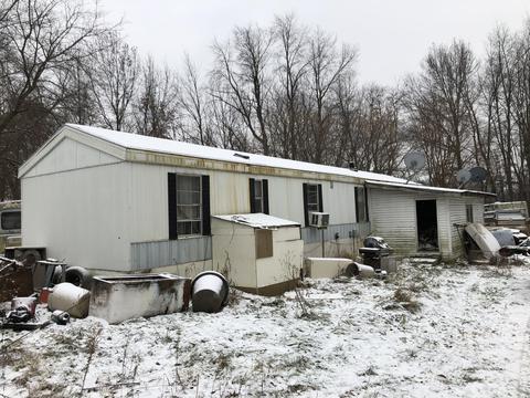 11489 Quaker St, Constantine, MI 49042 photo 1