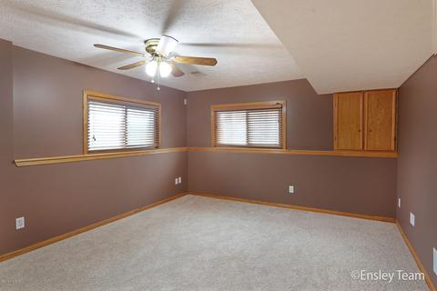 940 S Front St, Belding, MI 48809 photo 27