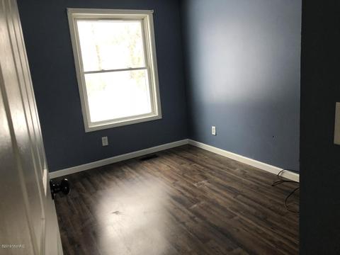 1107 Krum Ave, Three Rivers, MI 49093 photo 10