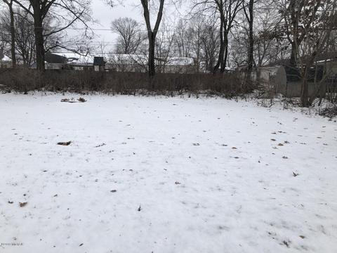 1107 Krum Ave, Three Rivers, MI 49093 photo 4