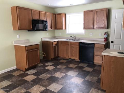 1107 Krum Ave, Three Rivers, MI 49093 photo 6