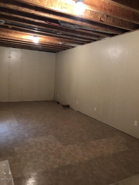 1107 Krum Ave, Three Rivers, MI 49093 photo 16