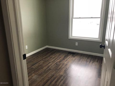 1107 Krum Ave, Three Rivers, MI 49093 photo 11