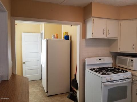 608 Orange St, Jackson, MI 49202 photo 7