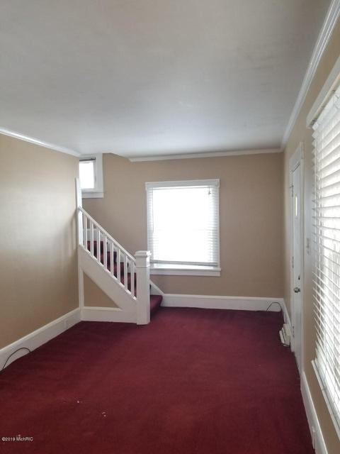 608 Orange St, Jackson, MI 49202 photo 4