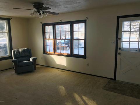 223 Wesley St, Reading, MI 49274 photo 7