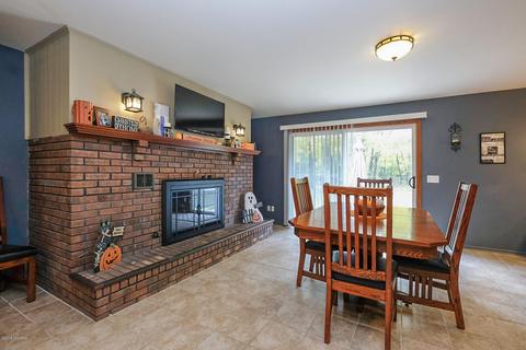 6374 E Ave, Richland, MI 49083 photo 5