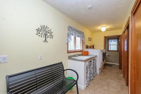 6374 E Ave, Richland, MI 49083 photo 32