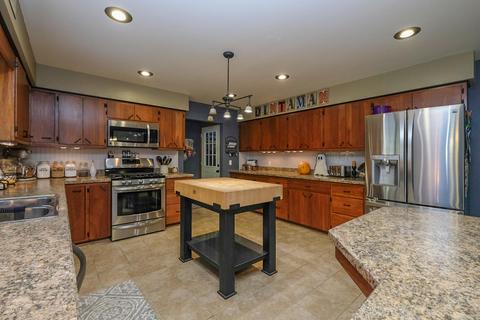 6374 E Ave, Richland, MI 49083 photo 2