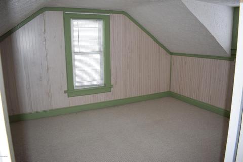 359 4th St, Manistee, MI 49660 photo 25