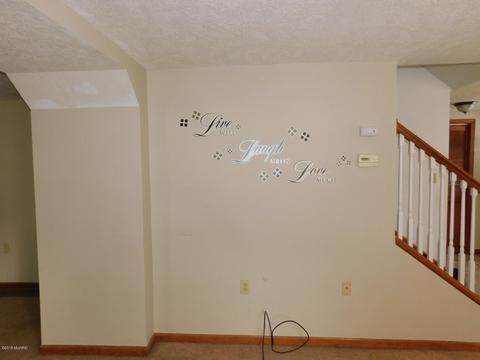 707 E Michigan Ave, Marshall, MI 49068 photo 6