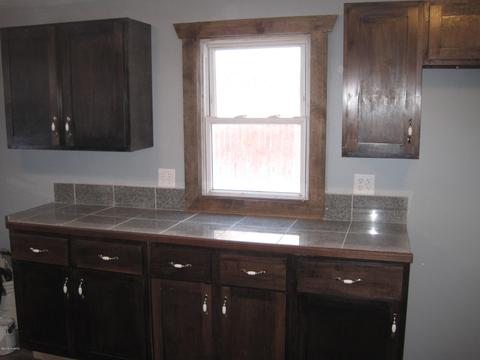 722 E Main St, Ionia, MI 48846 photo 4