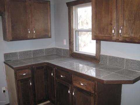 722 E Main St, Ionia, MI 48846 photo 6