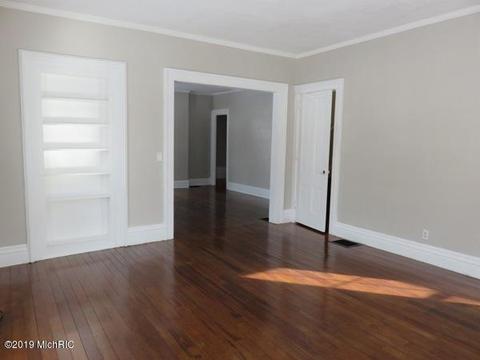 79 E Chicago St, Quincy, MI 49082 photo 10
