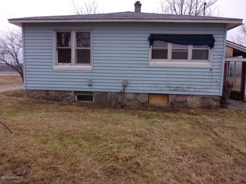 1640 2nd St, Plainwell, MI 49080 photo 10