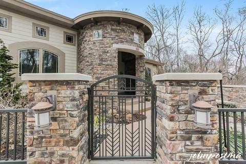 8305 Bolt Dr SE, Ada, MI 49301 photo 5